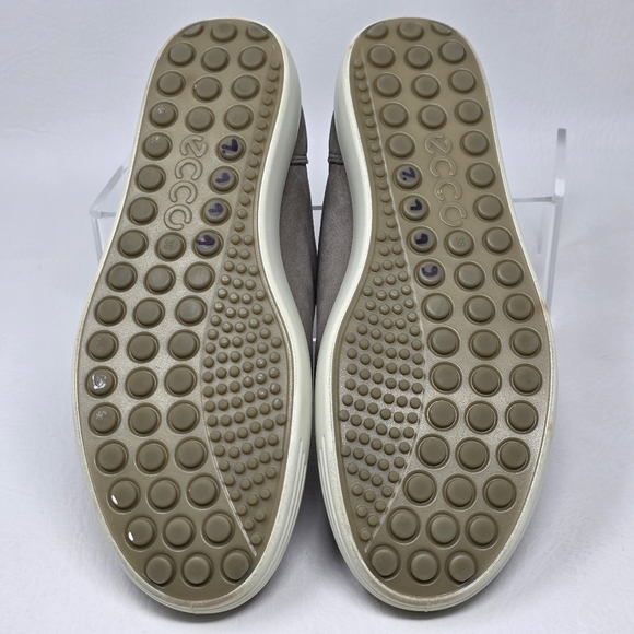 Ecco Soft-7 Runner Womens Size 7 Grey Nubuck Leather Casual Lace Up Pre-owned - Picture 6 of 10